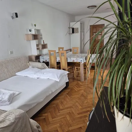 Apartmani Baska Voda *