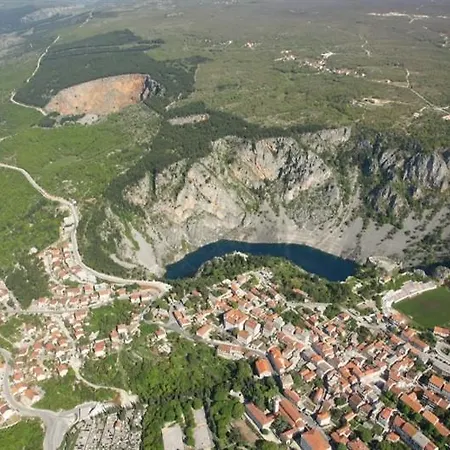 Apartmani Baska Voda * Baska Voda